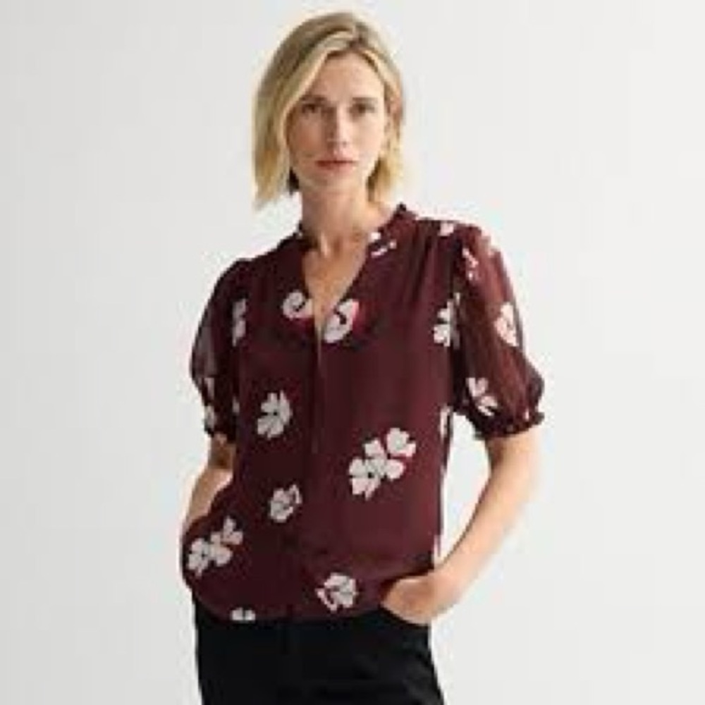 Women's Nine West Adaptive Ruffle Shirt in Plum Kiki Floral - Picture 2 of 11